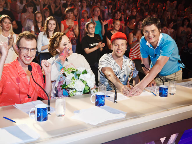 На украинском ТВ Иван Дорн участвует в шоу X-Factor