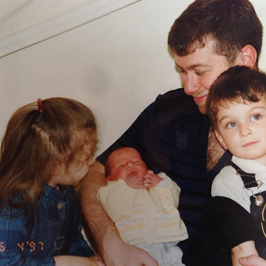Роман Абрамович с детьми &mdash; сыном Аркадием (справа), дочерью Софьей и новорожденной дочерью Ариной