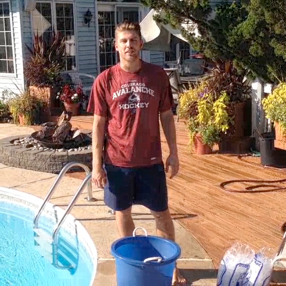 Хоккеист Семен Варламов 