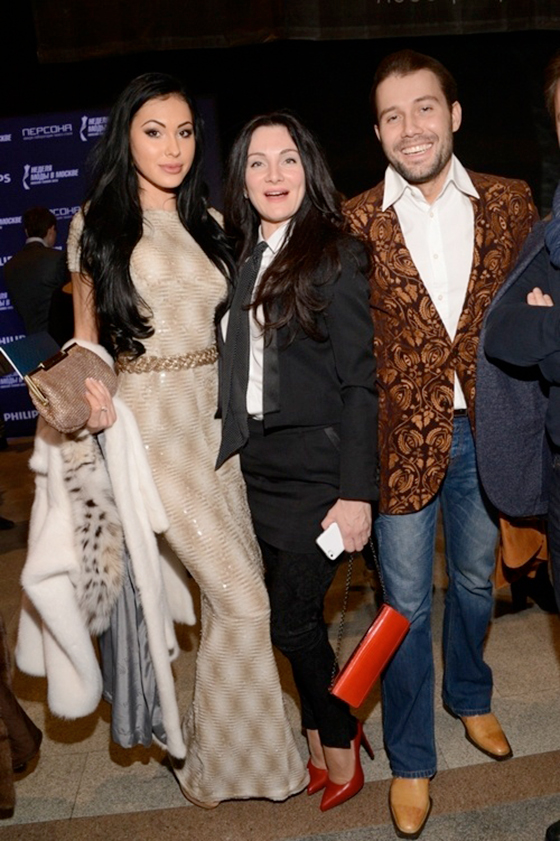 Изета Гаджиева с друзьями &mdash; Олесей Малинской и Даниилом Федоровым