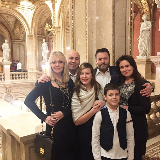 Супруги посетили Венскую оперу в Австрии