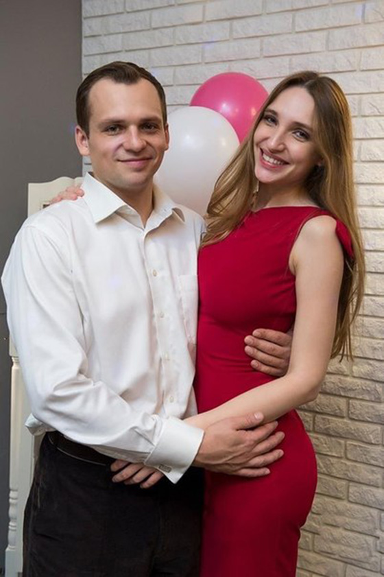 Алексей Янин с супругой Дарьей
