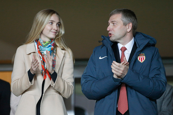 Барсукова с радостью сопровождает Рыболовлева на матчи его футбольной команды