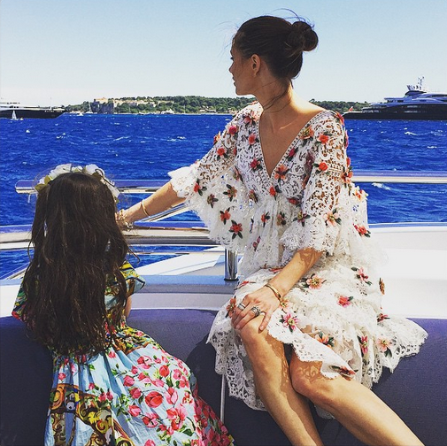 Жена Харви Вайнштейна Джорджина Чепмен с дочкой Рут