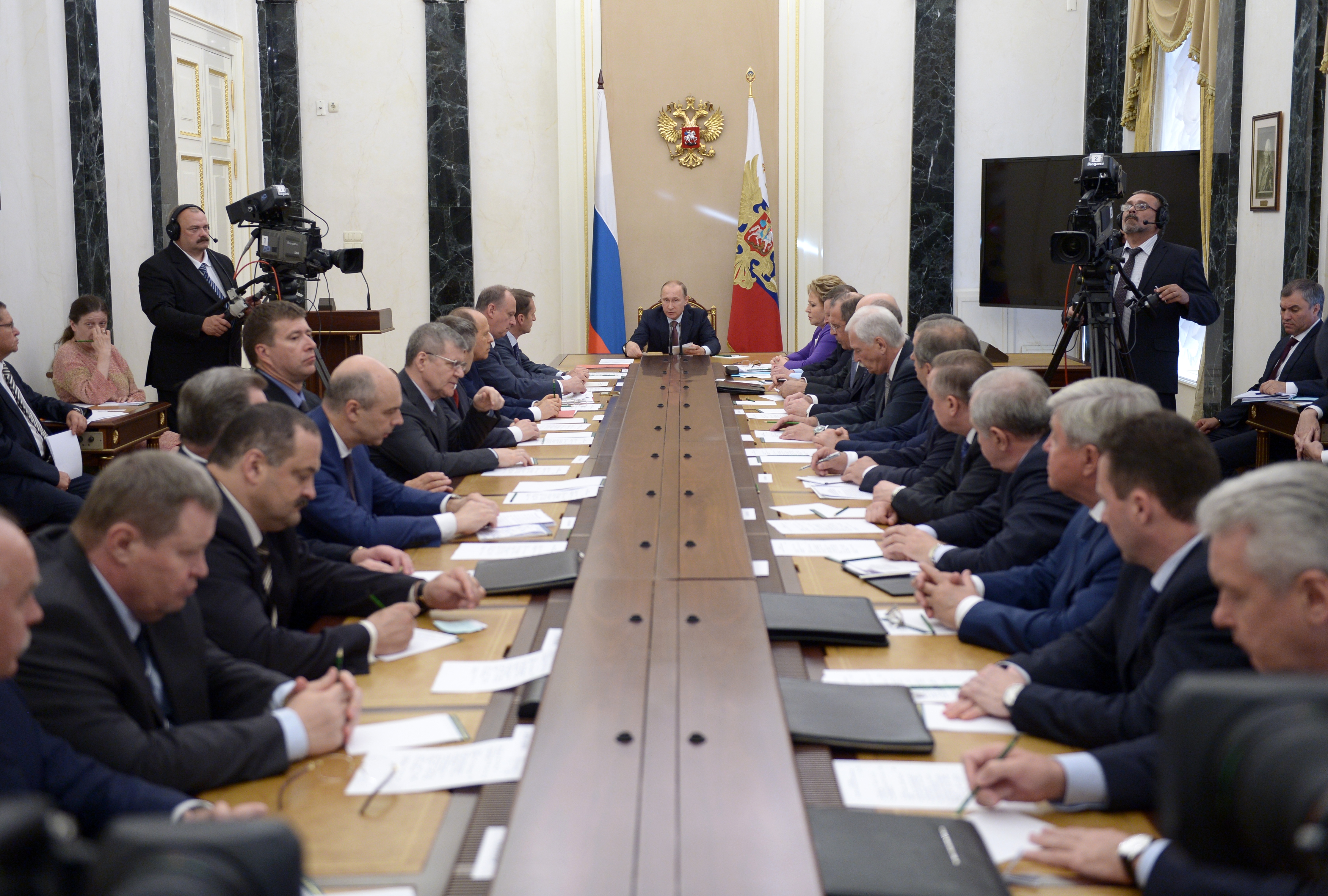 Национальная стратегия 2019. Зал совета безопасности России. Совет по национальной безопасности.