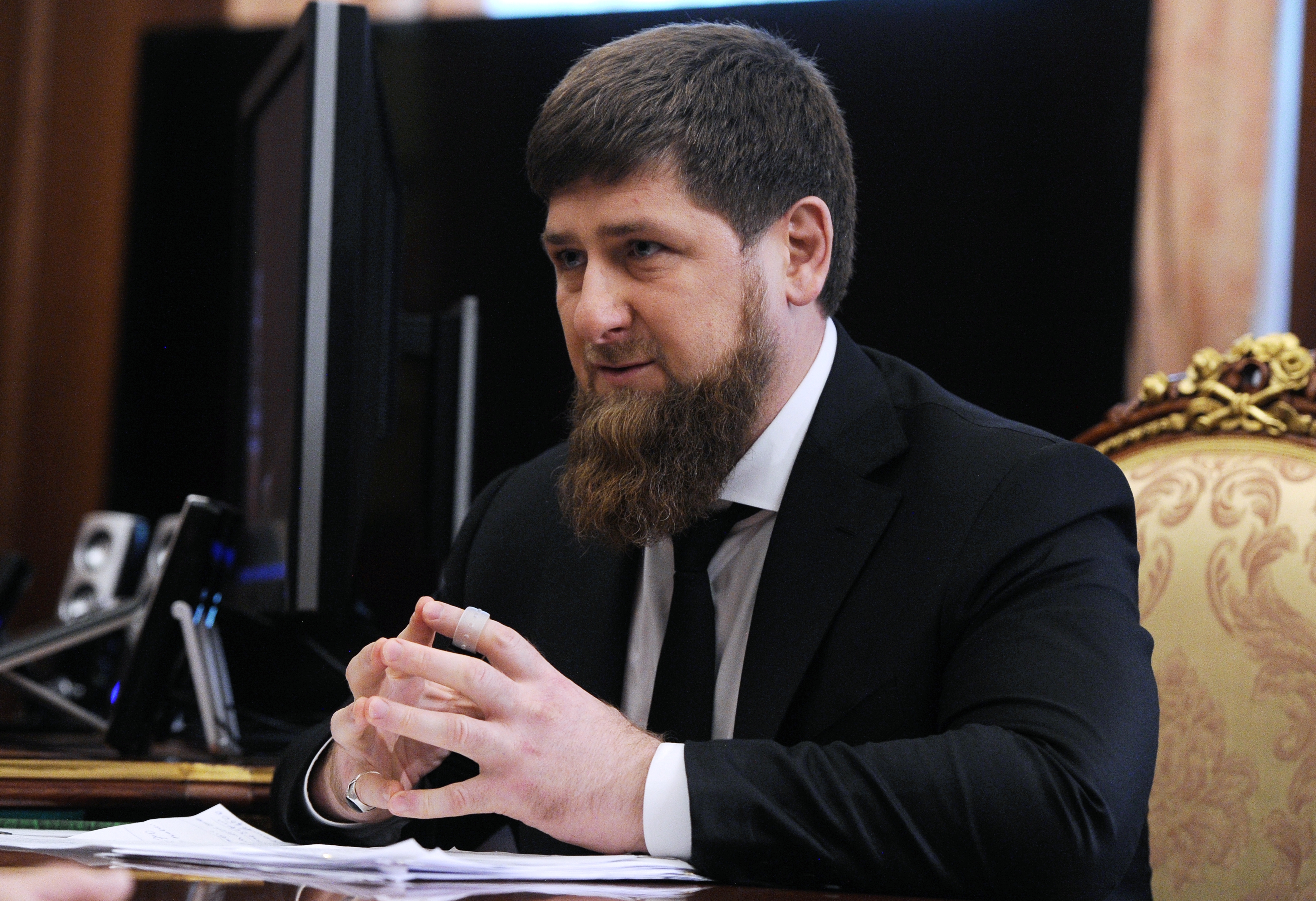 Кадыров назвал провокацией попытку задержания главы ГУ МЧС Чечни на границе с Дагестаном
