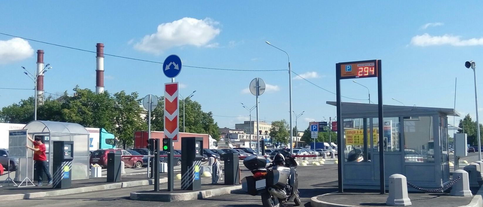 Парковка у метро. Парковка у метро Бухарестская. Парковка на Салова 70. Перехватывающие парковки Нижний Новгород. Перехватывающая парковка.