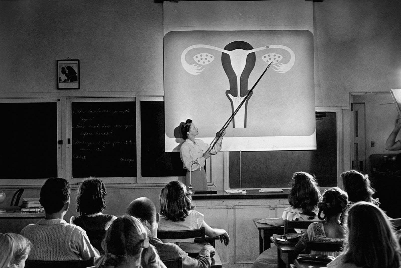 В британских школах расскажут об обрезании половых губ