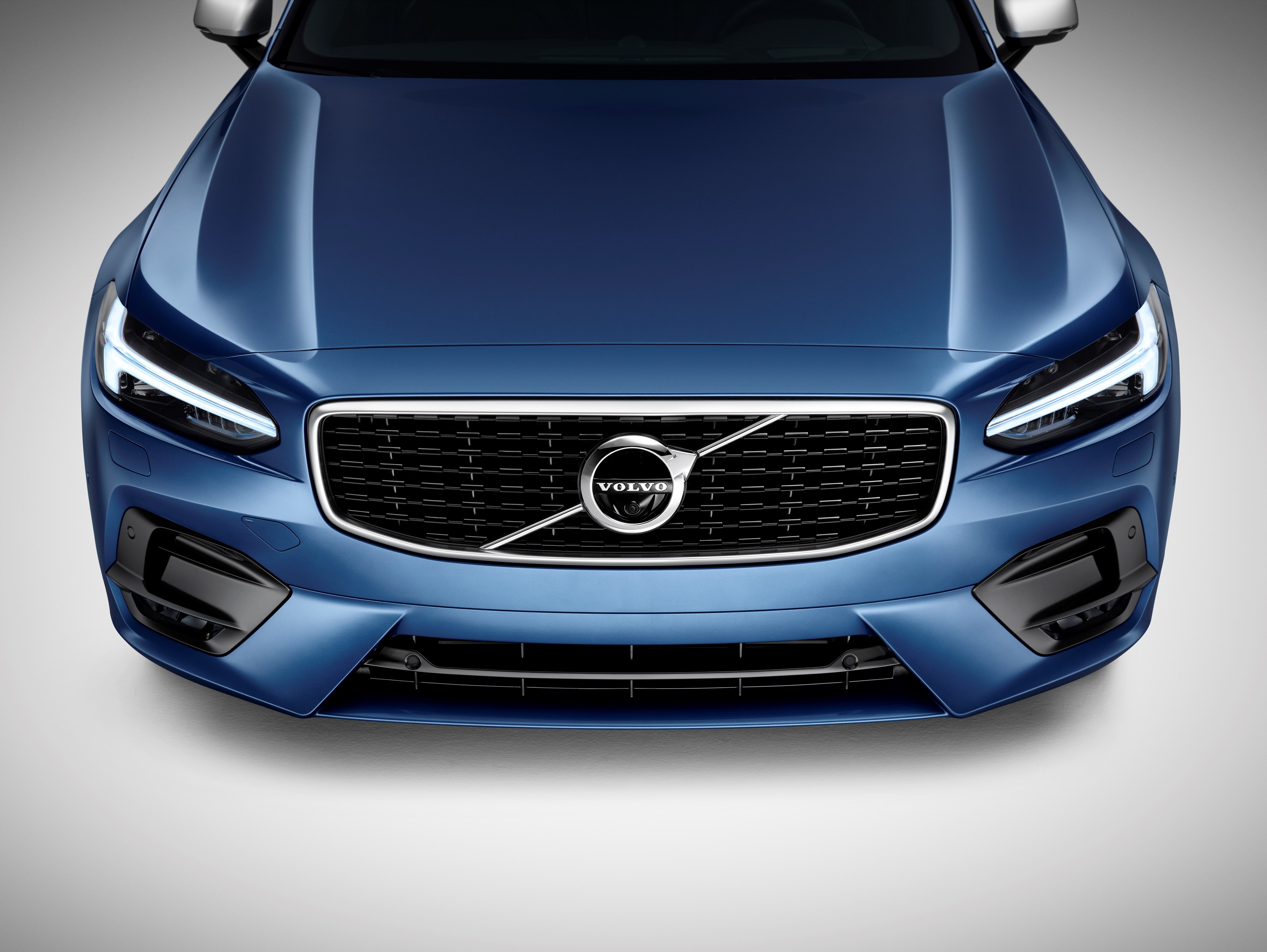 Надежные volvo. Вольво s90r. Volvo s90 r-Design Polestar. Вольво r Design s40 2020. Volvo v90 r Design.