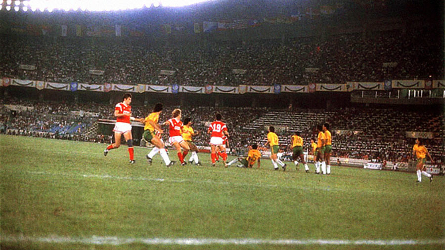 1 октября 1988 года на главном олимпийском стадионе Сеула сошлись сборные СССР и Бразилии.&nbsp;Фото: &copy;&nbsp;olimp-history.ru