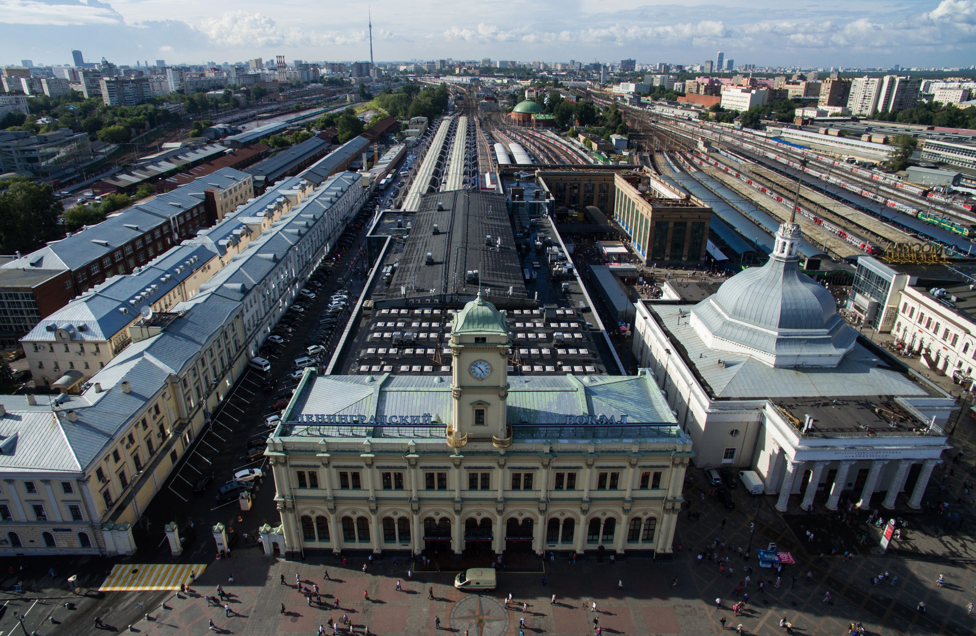 ярославский и ленинградский вокзал