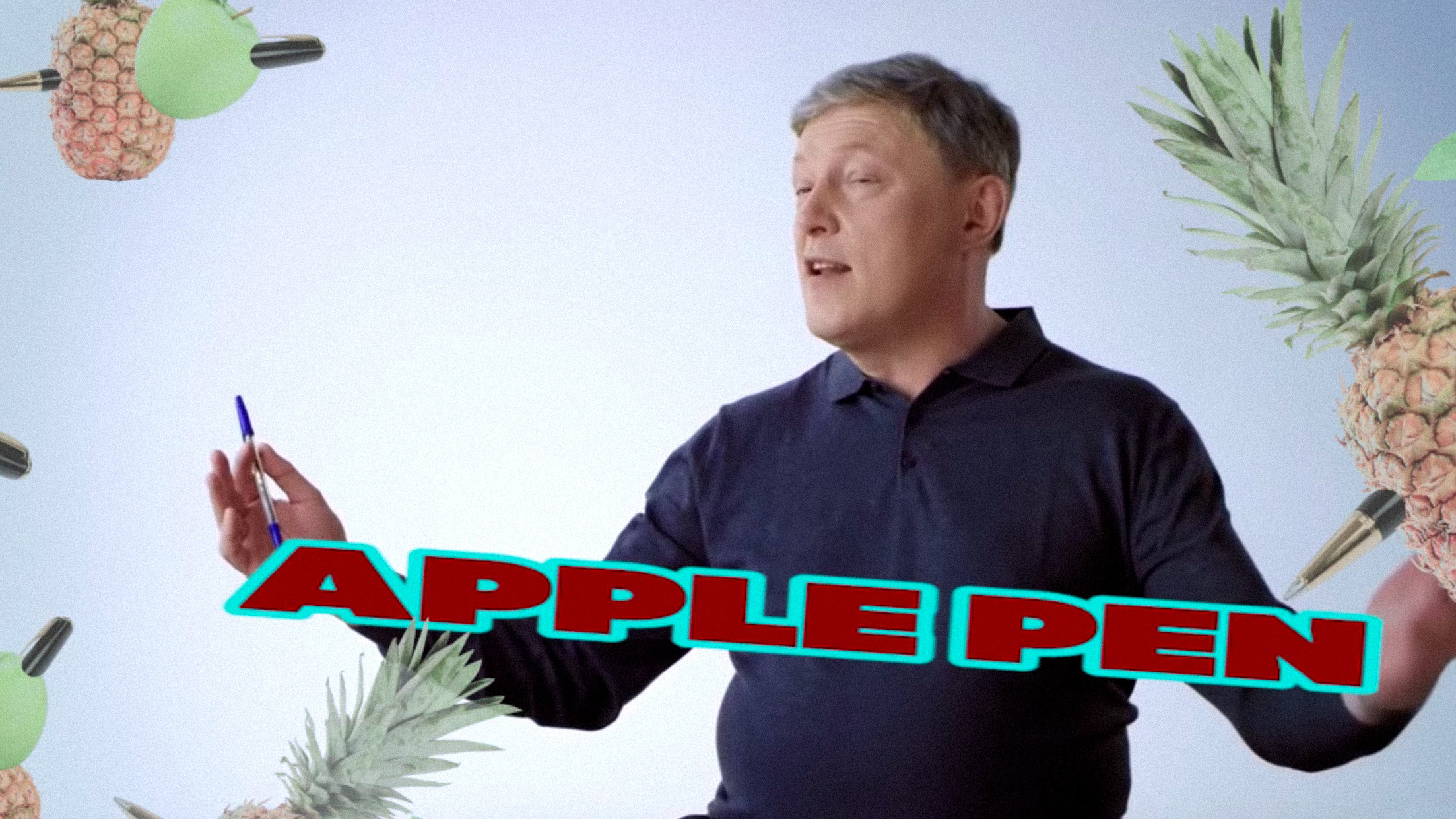 Кадр видео&nbsp;Явлинский и Pen-Pineapple-Apple-Pen. Скриншот &copy; L!FE