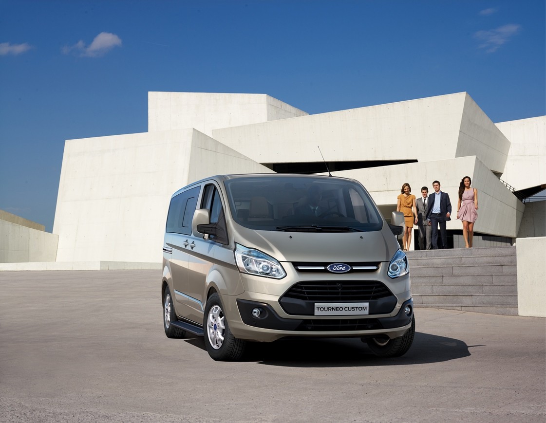 Ford Tourneo Custom. Фото: &copy; Ford Sollers