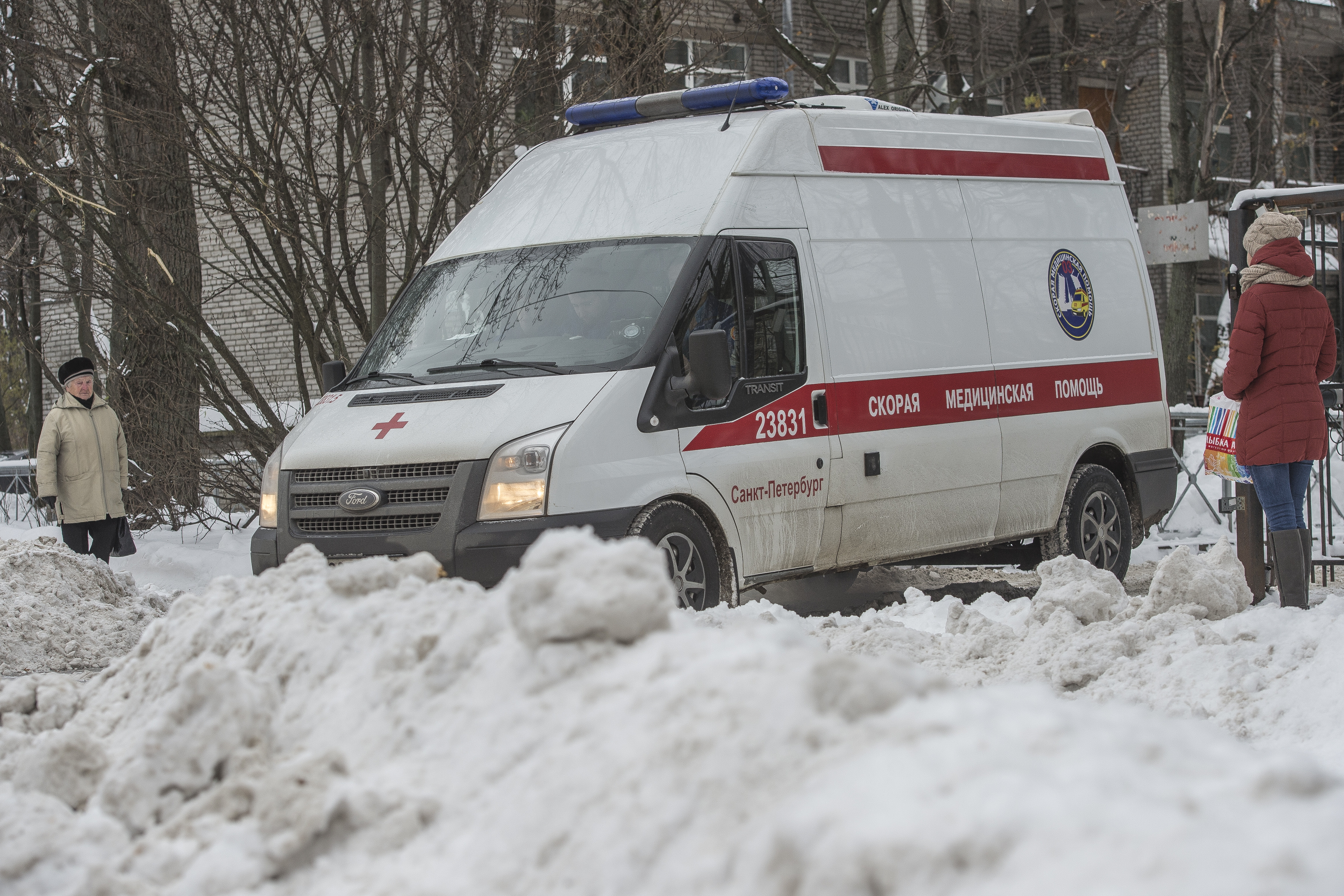 В Петербурге школьника с урока физкультуры увезли в состоянии клинической  смерти