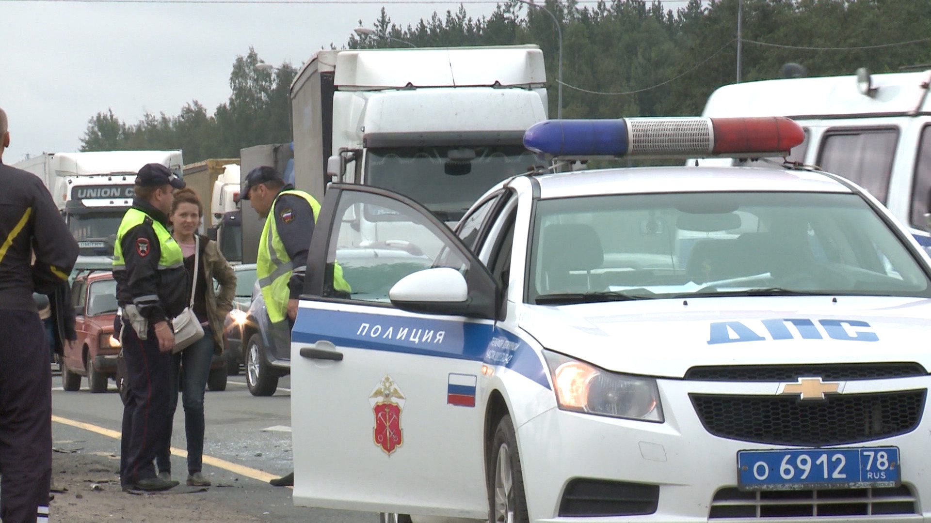 Все сотрудники ДПС Петербурга получат персональные видеорегистраторы в 2017  году