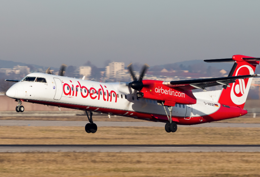 Пилоты самолёта Air Berlin заявили о чрезвычайной ситуации на борту