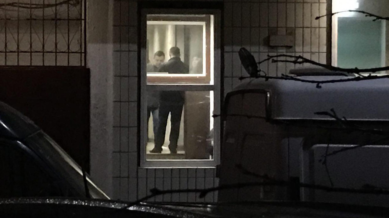 На месте убийства работают сотрудники полиции. Фото: &copy; L!FE