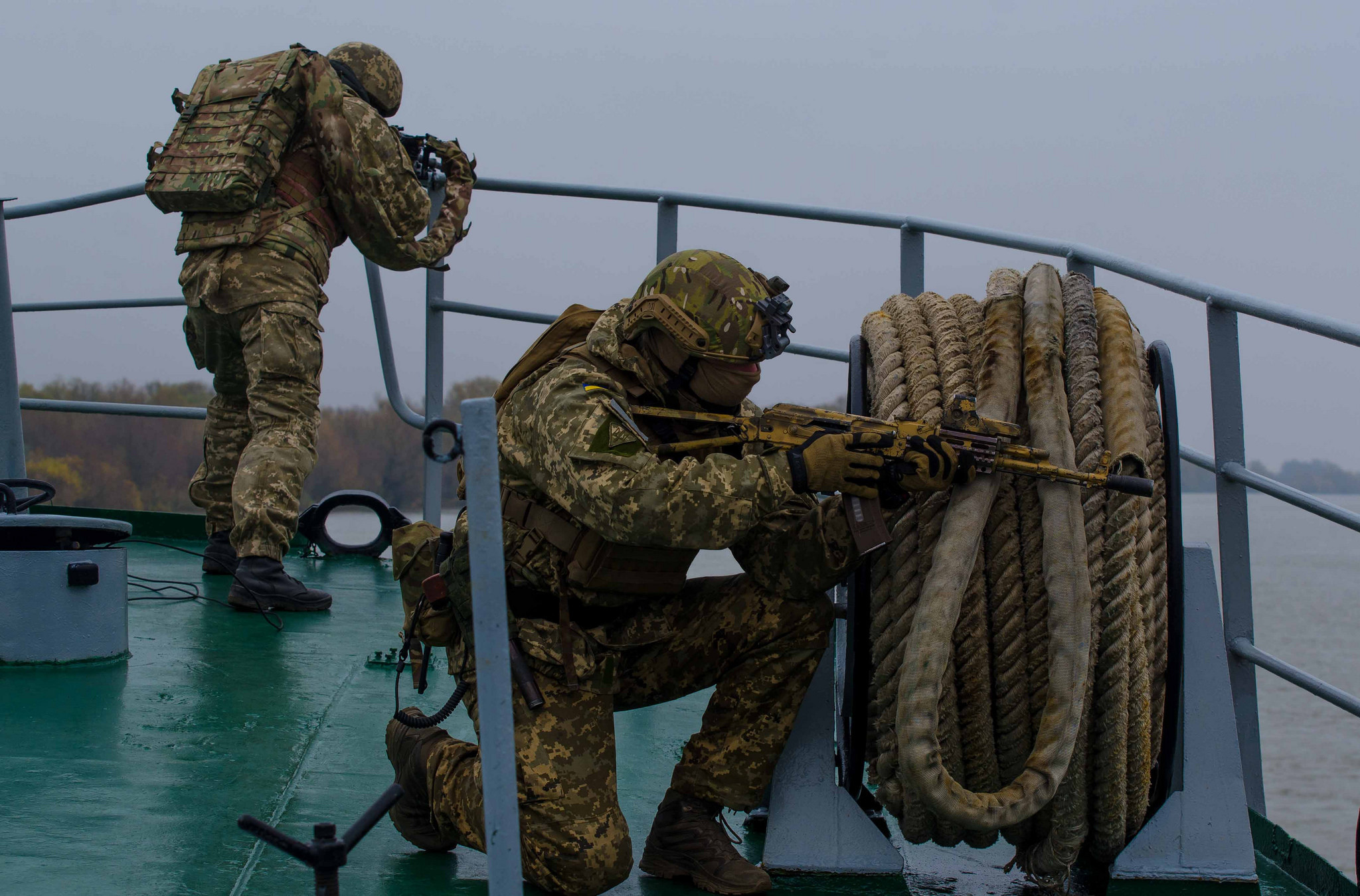 Морпех всу. 36 Бригада ВСУ Украины морская пехота. Морской спецназ Украины. Морпехи на корабле. Спецназ на корабле.