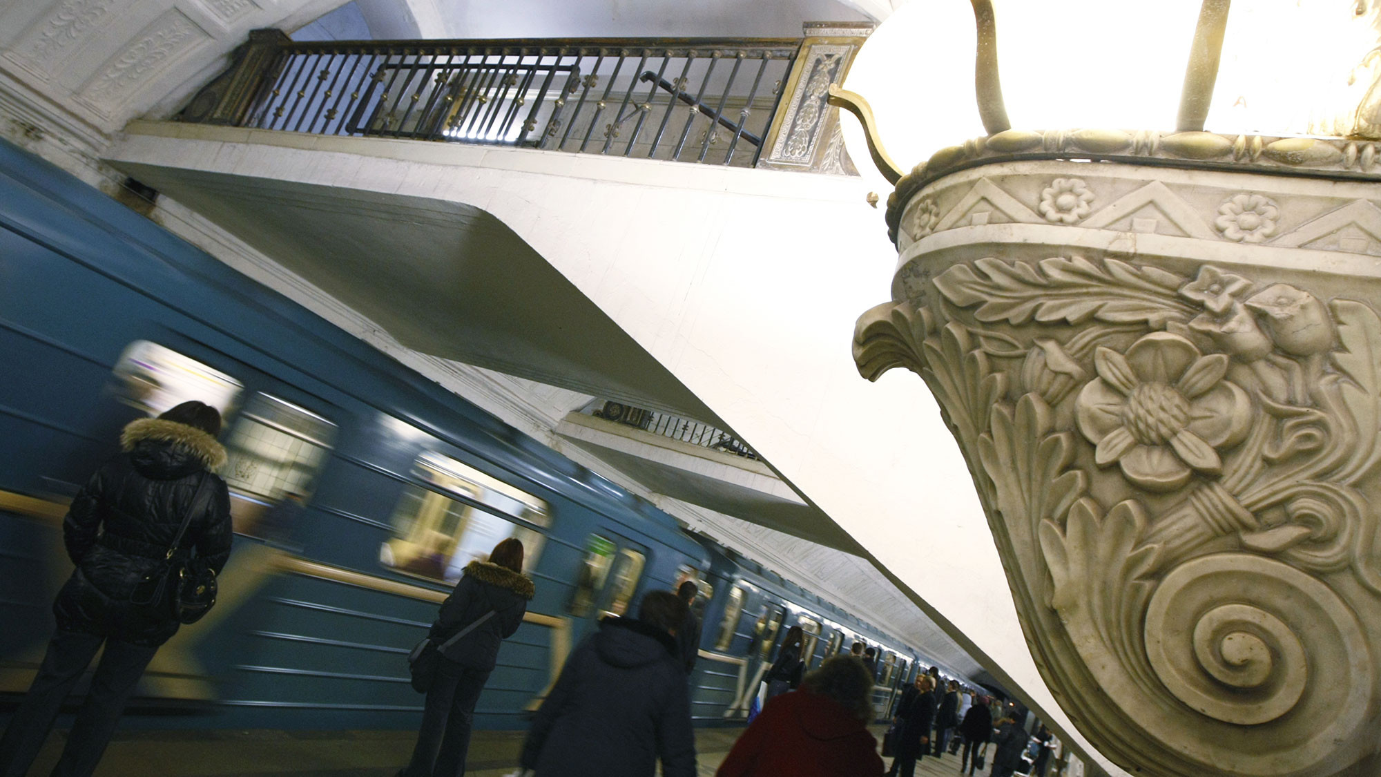 станция метро белорусская радиальная