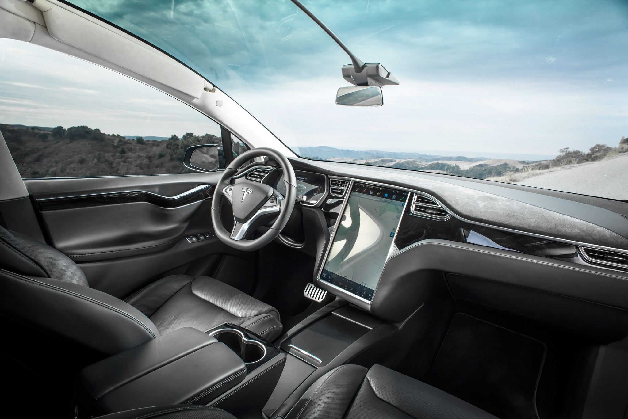 <p>Tesla Model X P90D. Фото: &copy; Tesla</p>