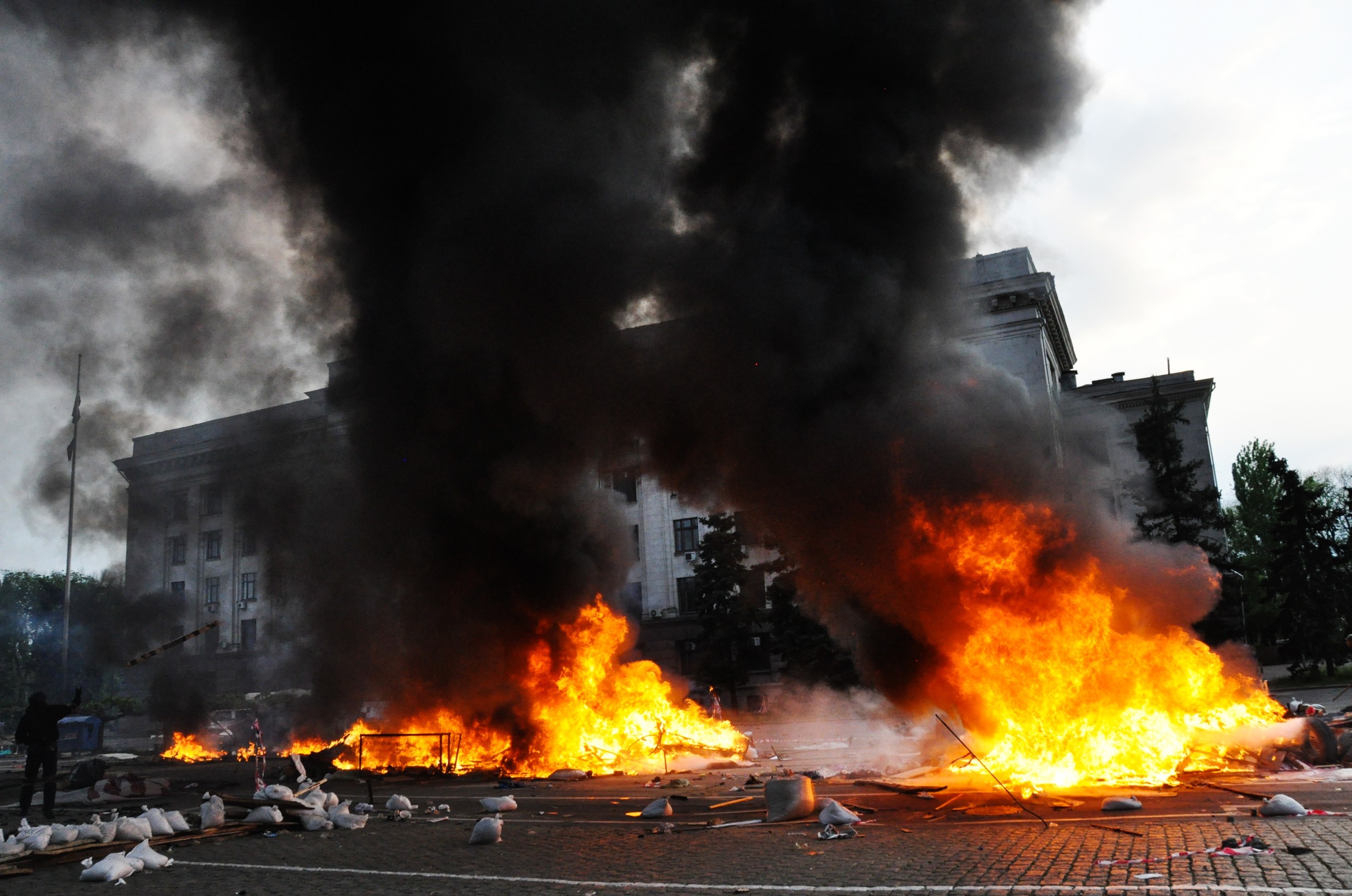 Массовые беспорядки у Дома профсоюзов в Одессе 2 мая 2014 года. Фото:&copy; РИА Новости/Агентство "Одесса-Медиа"