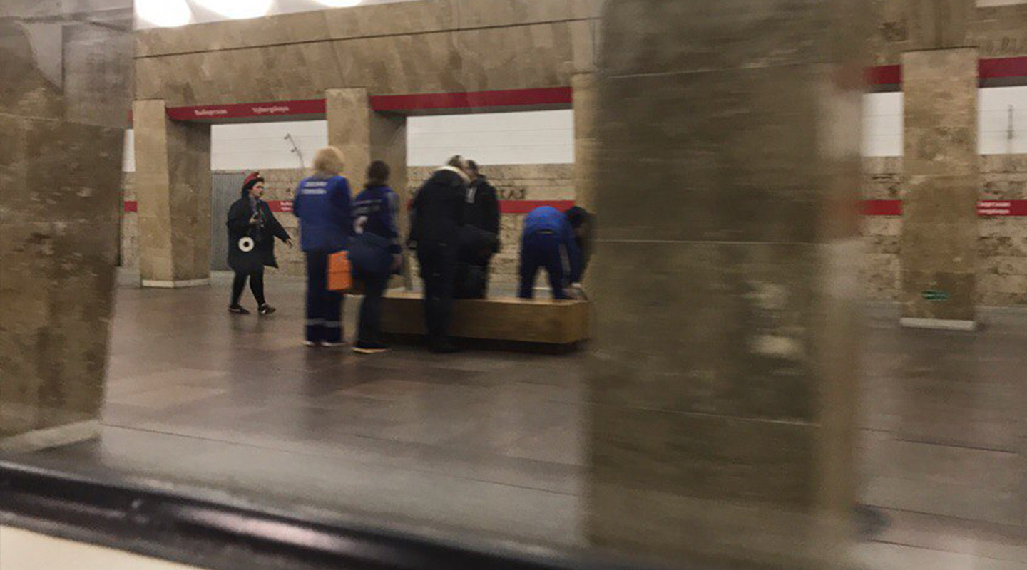 станция метро выборгская спб