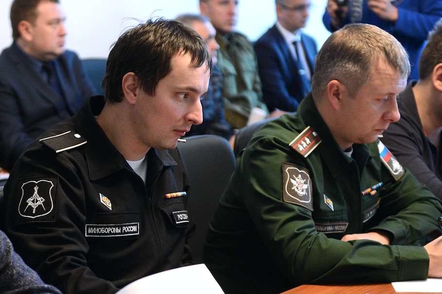 Алексей Рогозин (слева).&nbsp;
Фото: &copy;РИА Новости/Сергей Мамонтов