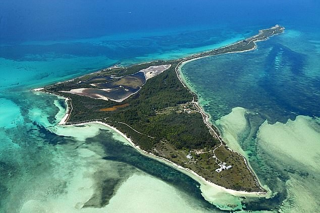 Один из островов, которые рассматривает Бекхэм в качестве подарка своей супруге. Фото: Twitter
