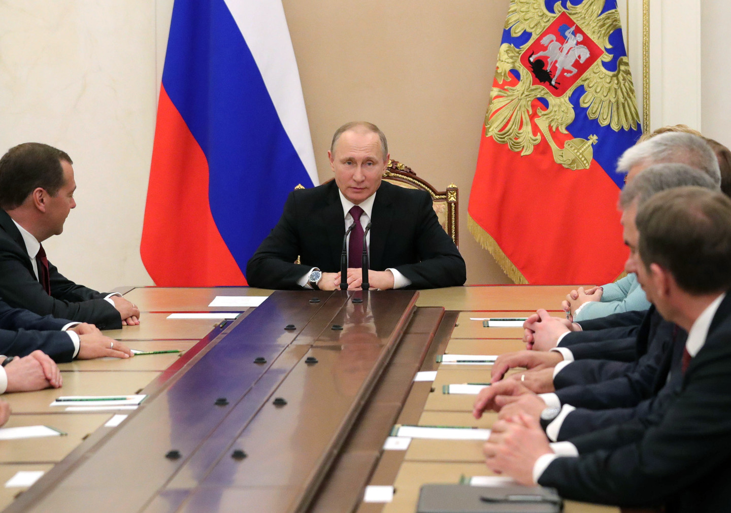 Владимир Путин на совещании. Фото: &copy;РИА Новости/Михаил Климентьев


