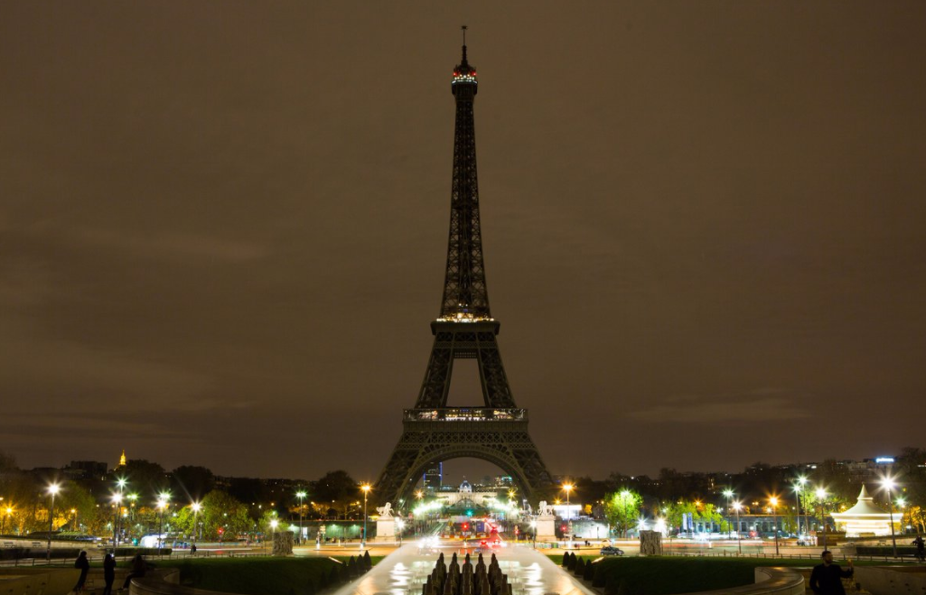 Эйфелева башня. Фото:&nbsp;twitter.com/LaTourEiffel