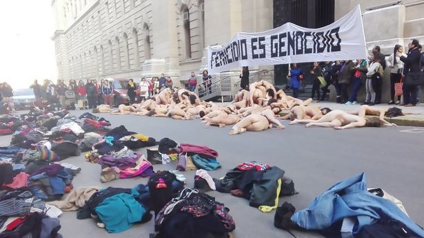 Протест феминисток в Аргентине. Фото: Twitter