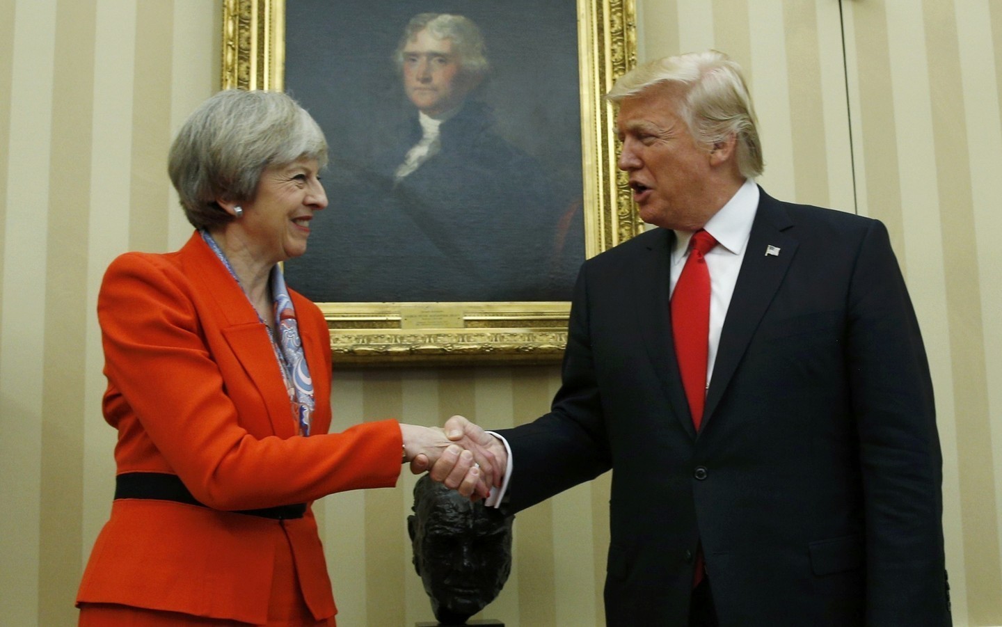 Премьер-министр Великобритании Тереза Мэй и президент Соединенных штатов Дональд Трамп. Фото: &copy;&nbsp;REUTERS/Kevin Lamarque