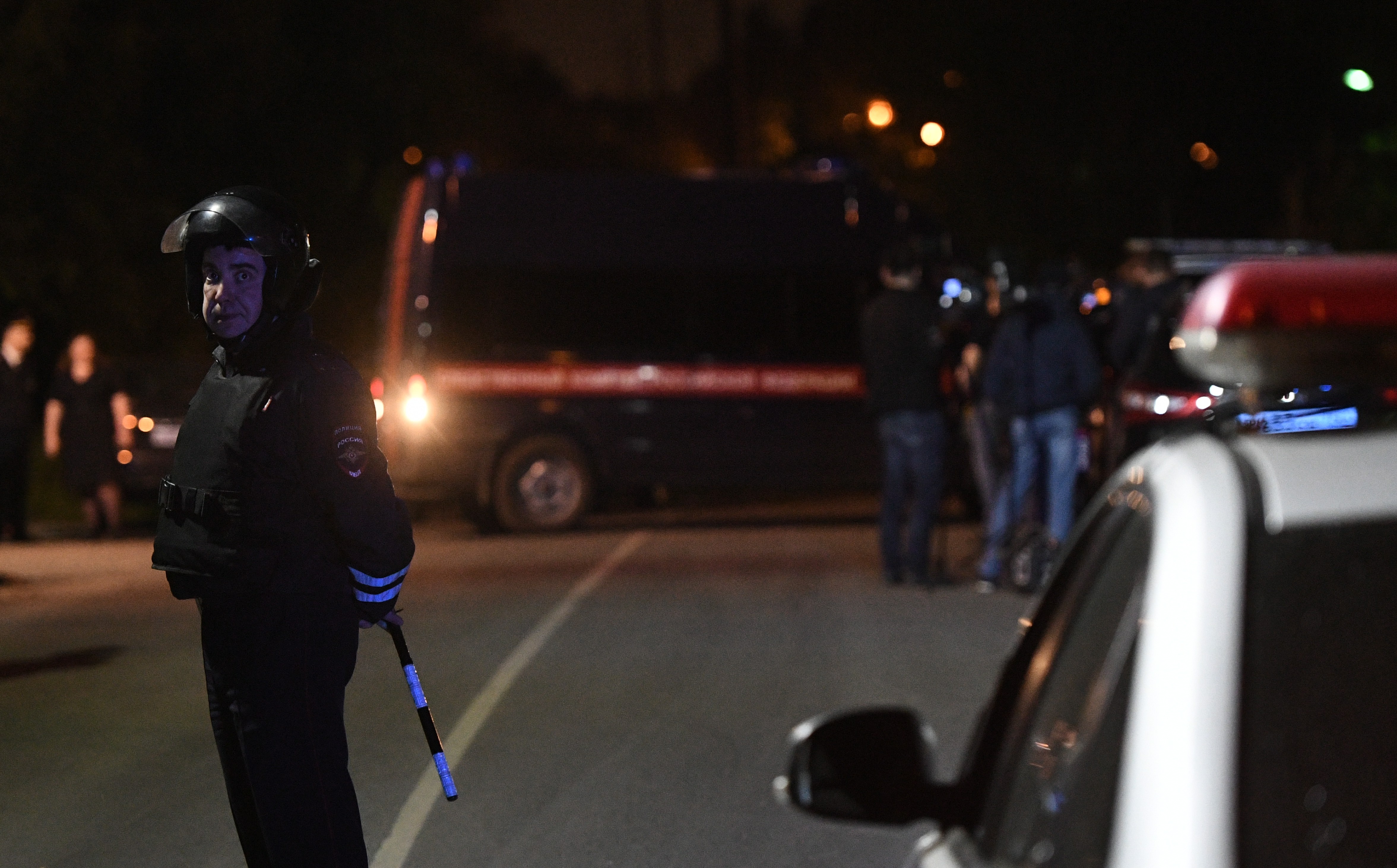 Полицейские дежурят в посёлке Кратово. Фото: &copy; РИА Новости/Максим Блинов