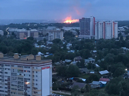 Пожар в Казани. Фото: vk.com / Казань онлайн