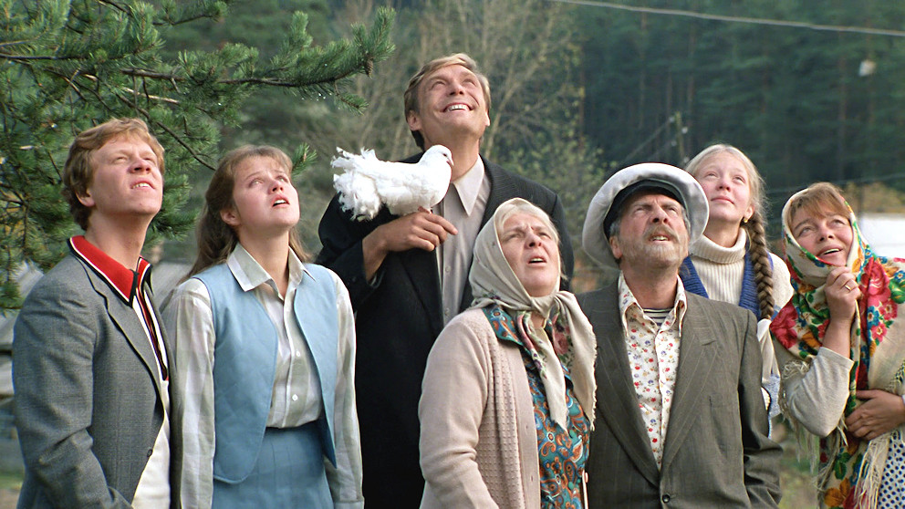 Кадр из фильма "Любовь и голуби", 1985 год, режиссёр Владимир Меньшов