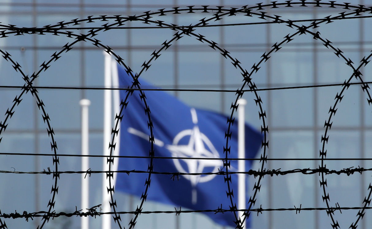 Флаг НАТО.&nbsp;Фото:&nbsp;&copy;&nbsp;REUTERS/Christian Hartmann