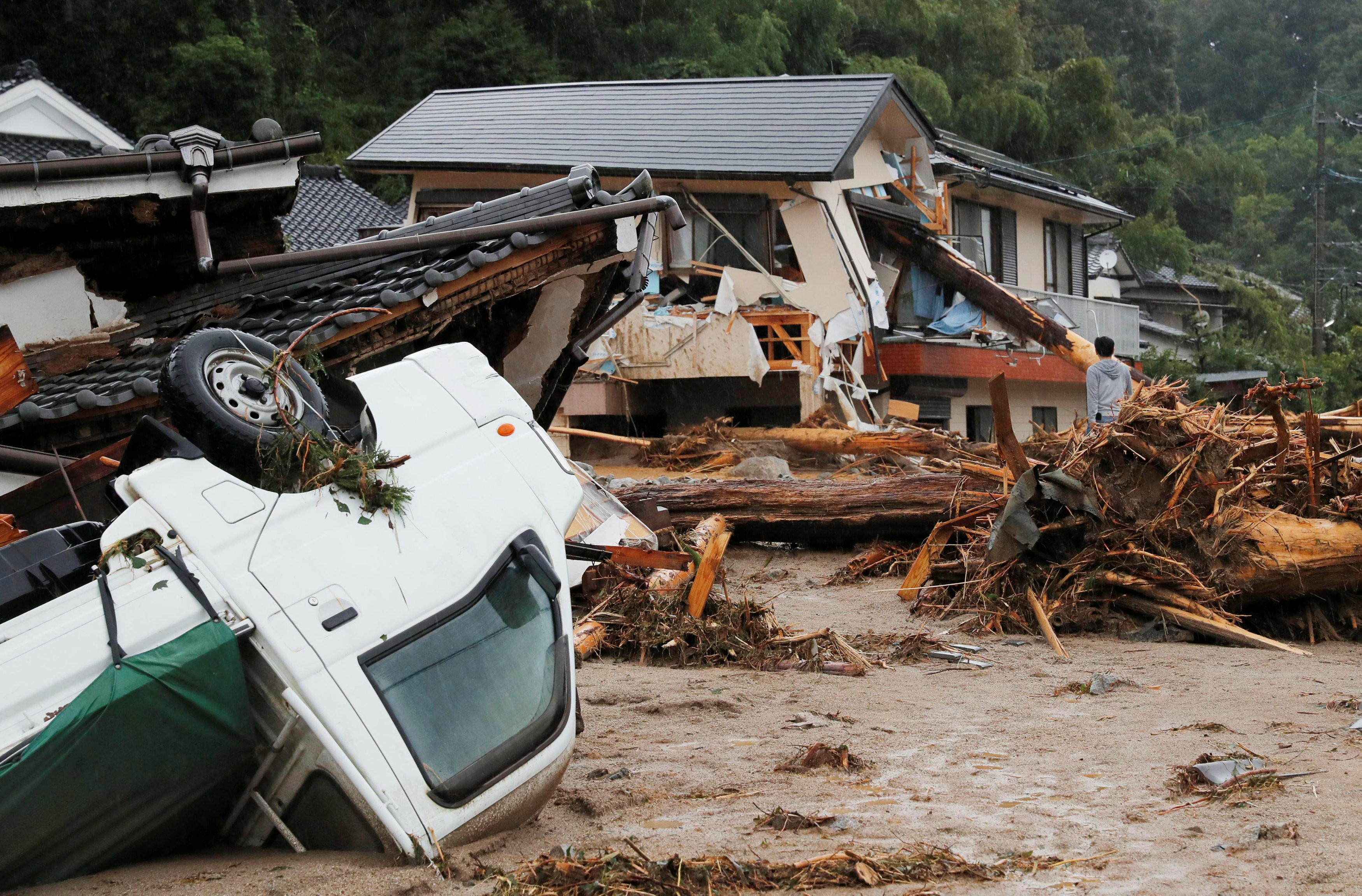 Разрушенные в городе Асакура дома. Фото: &copy;&nbsp;Kyodo/REUTERS