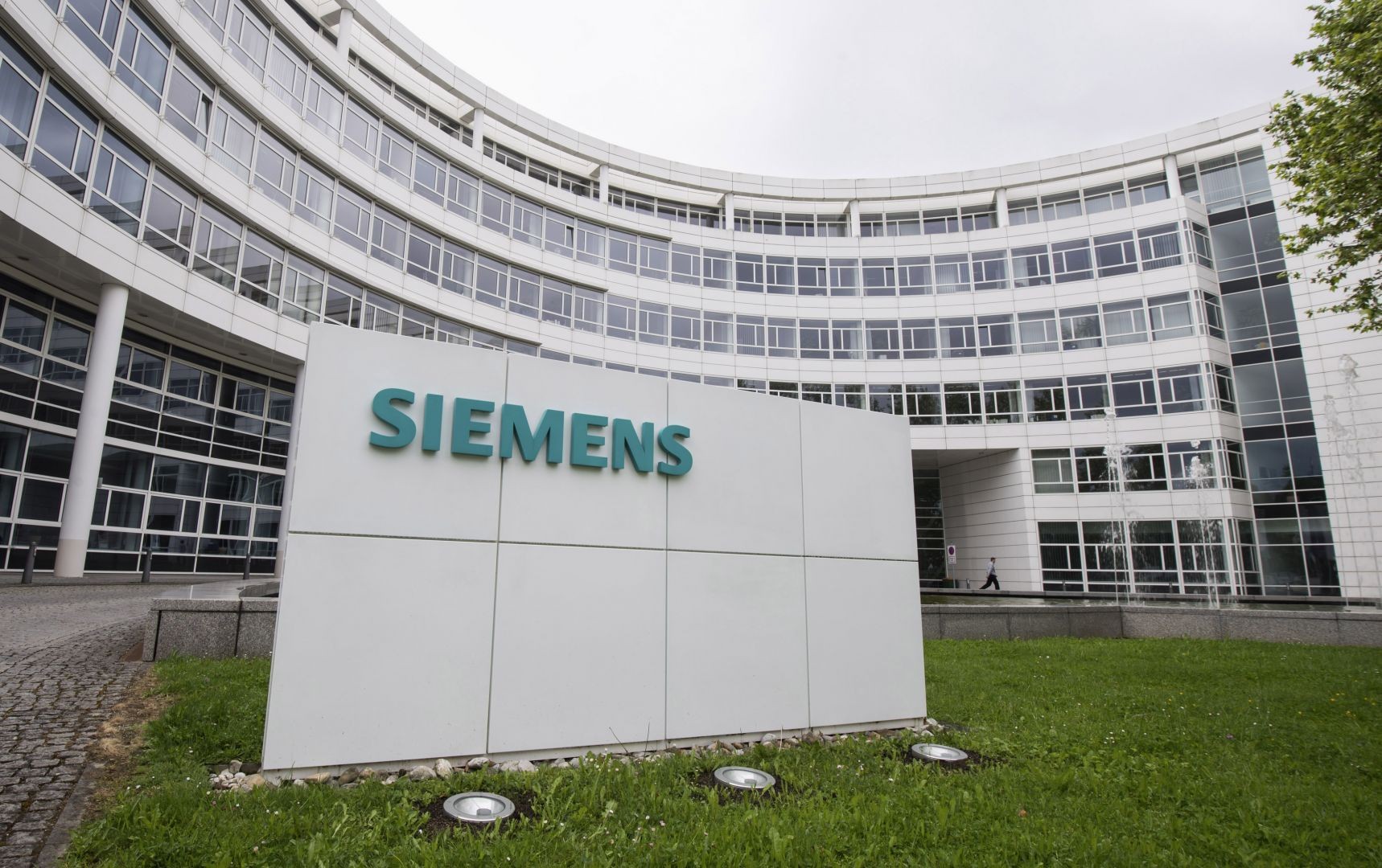 Офис компании Siemens в Мюнхене. Фото: &copy;&nbsp;REUTERS/Lukas Barth