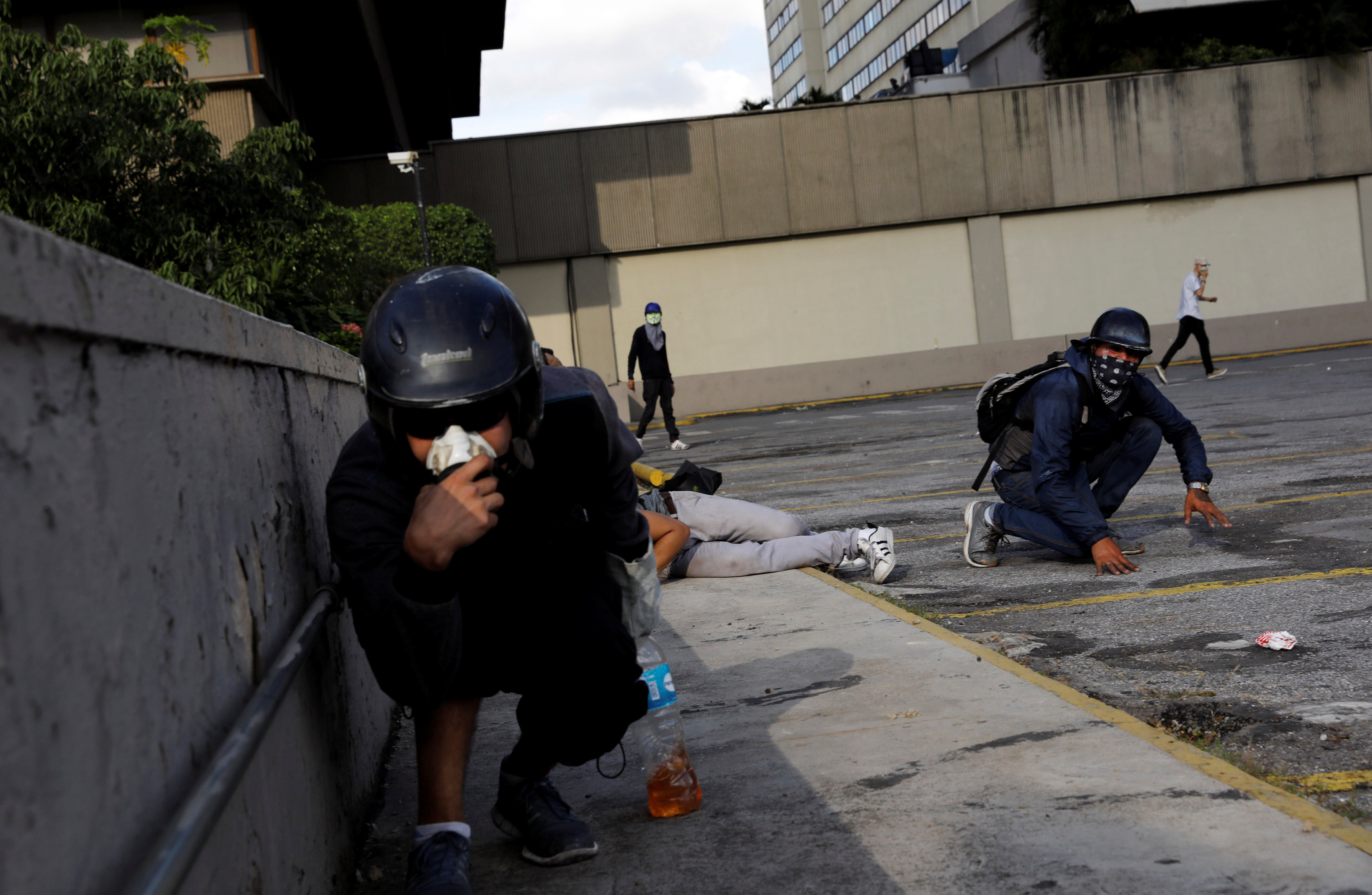 Протестующие в Венесуэле. Фото: &copy; REUTERS/Andres Martinez Casares
