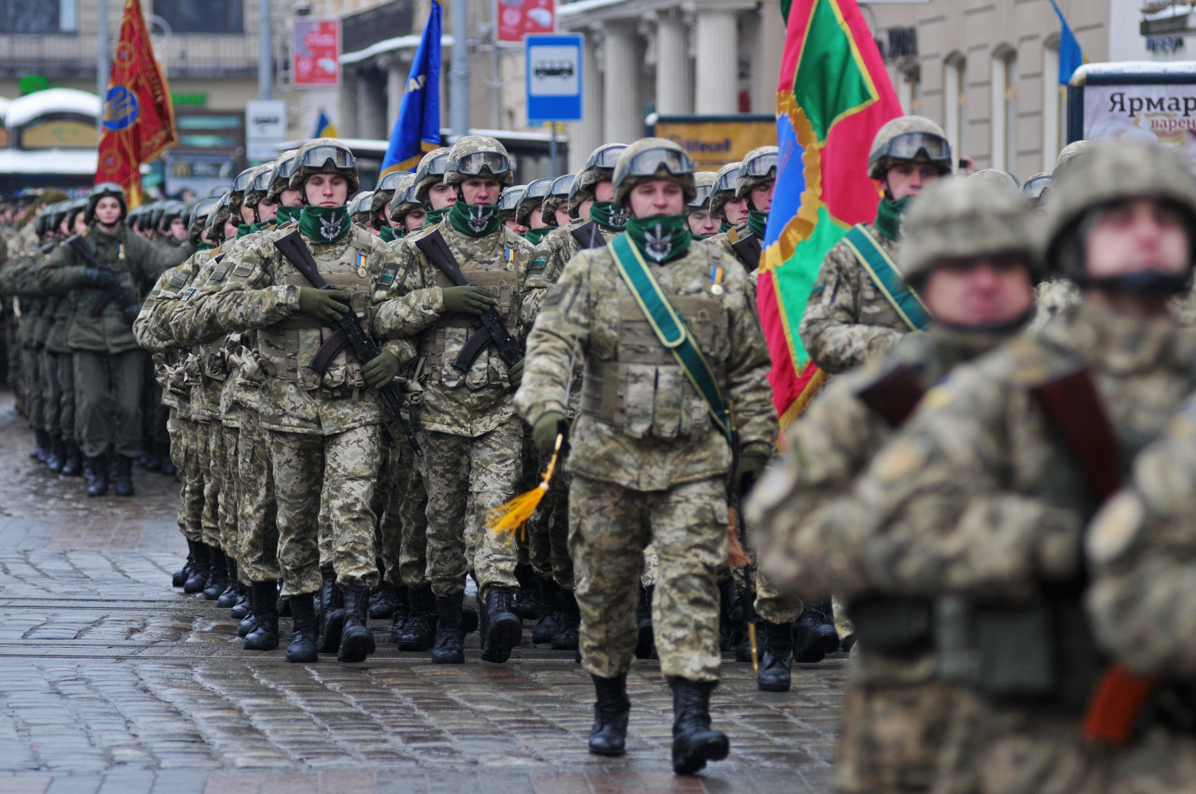 Военнослужащие вооруженных сил Украины на "Марше защитников Украины" во Львове. Фото: &copy; РИА Новости