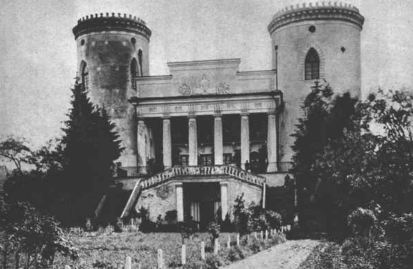 Червоногородский замок в 1930-е годы. Фото: © uk.wikipedia.org