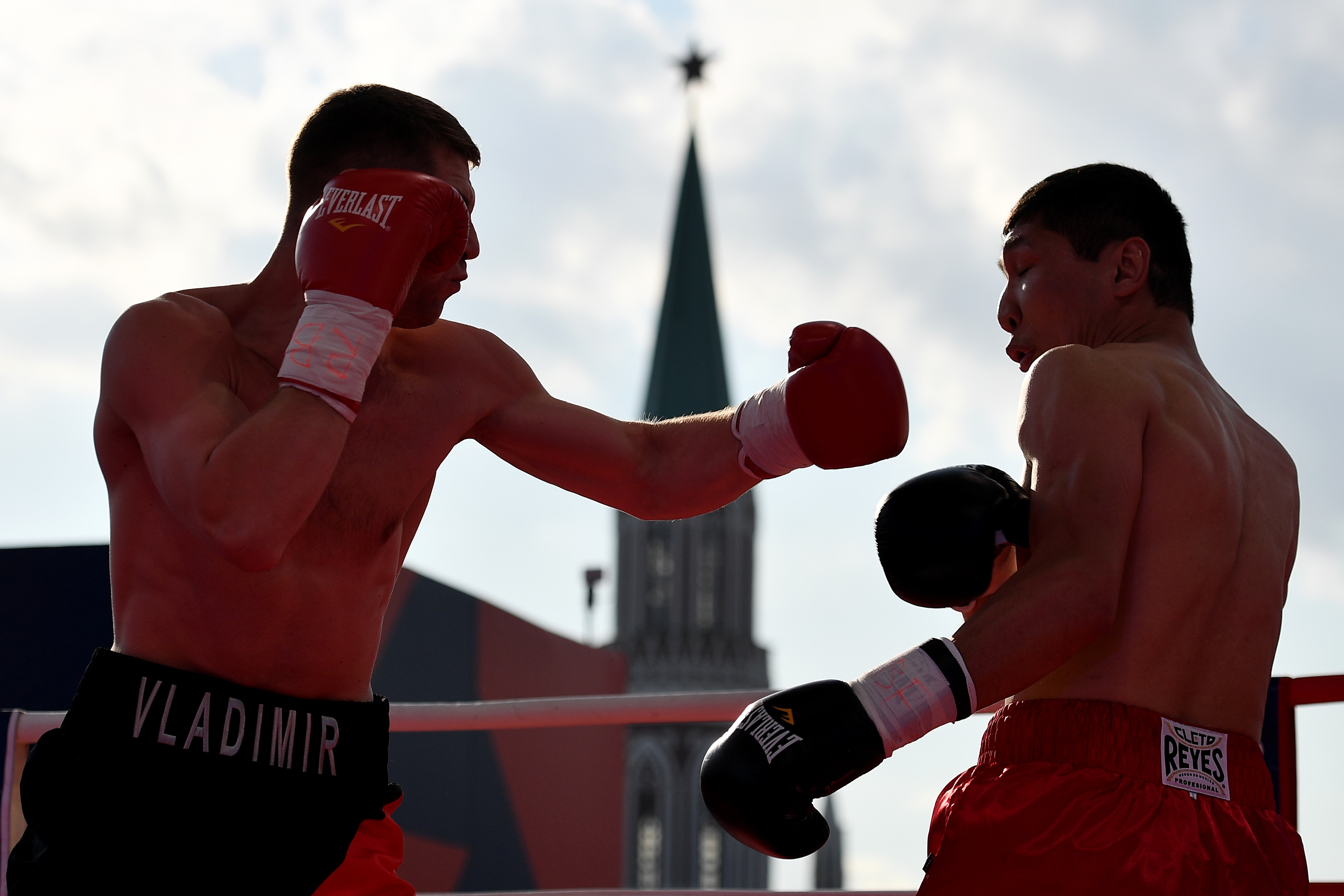 Массовая тренировка по боксу на Красной площади. Фото:© РИА Новости/Рамиль Ситдиков