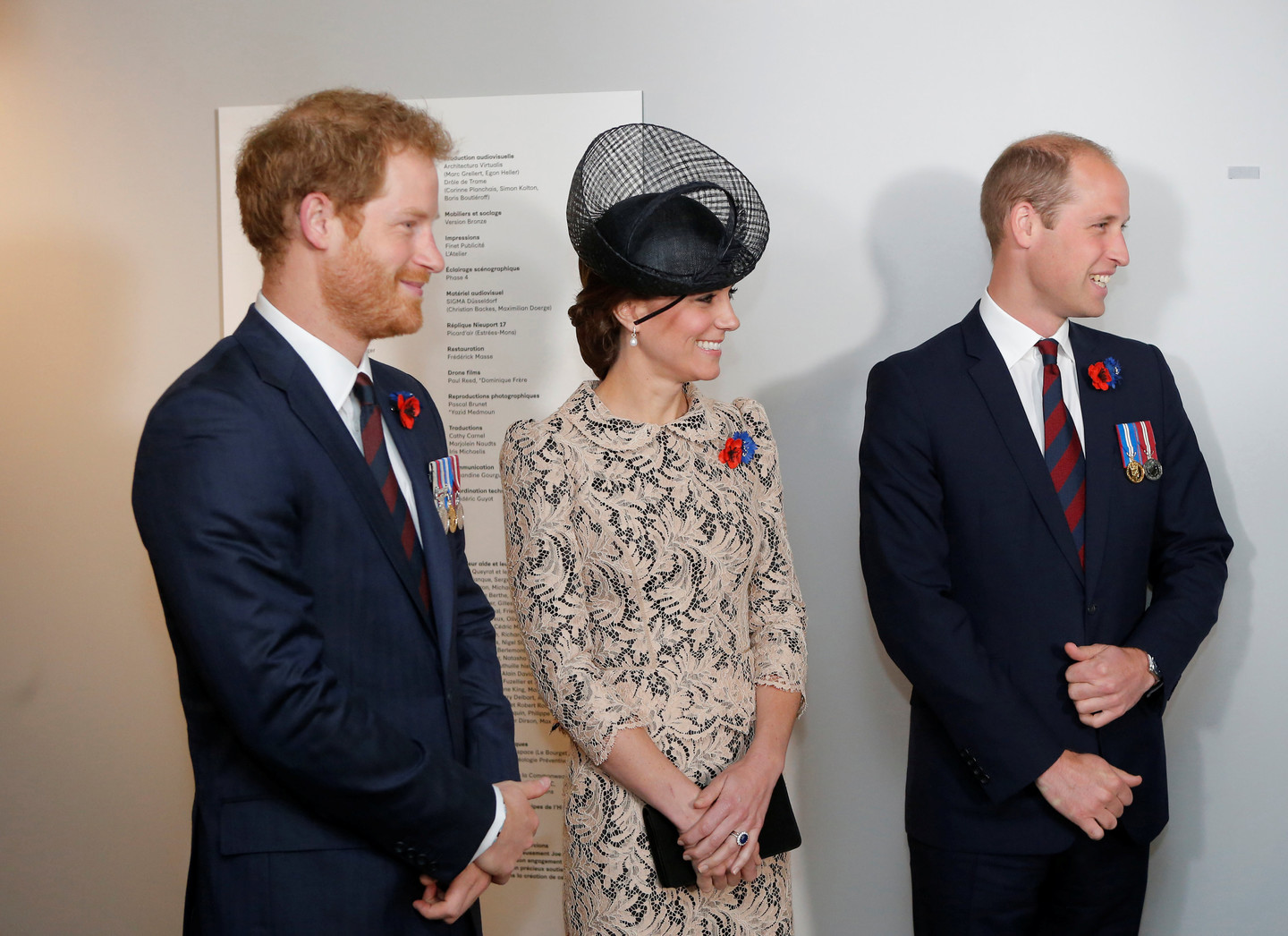Принц Гарри, герцогиня Кейт Миддлтон и принц Уильям. Фото:&nbsp;&copy; REUTERS