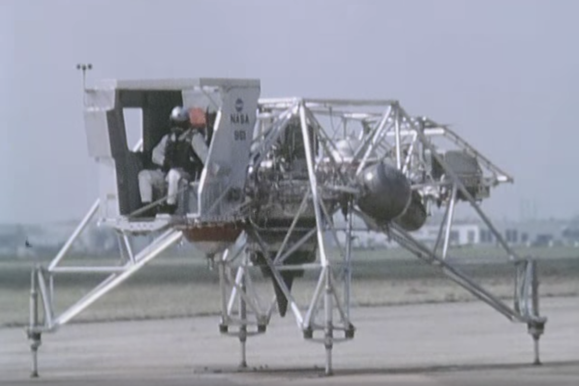 Фото: &copy; кадр из видео YouTube/канал NASA Armstrong Flight Research Center