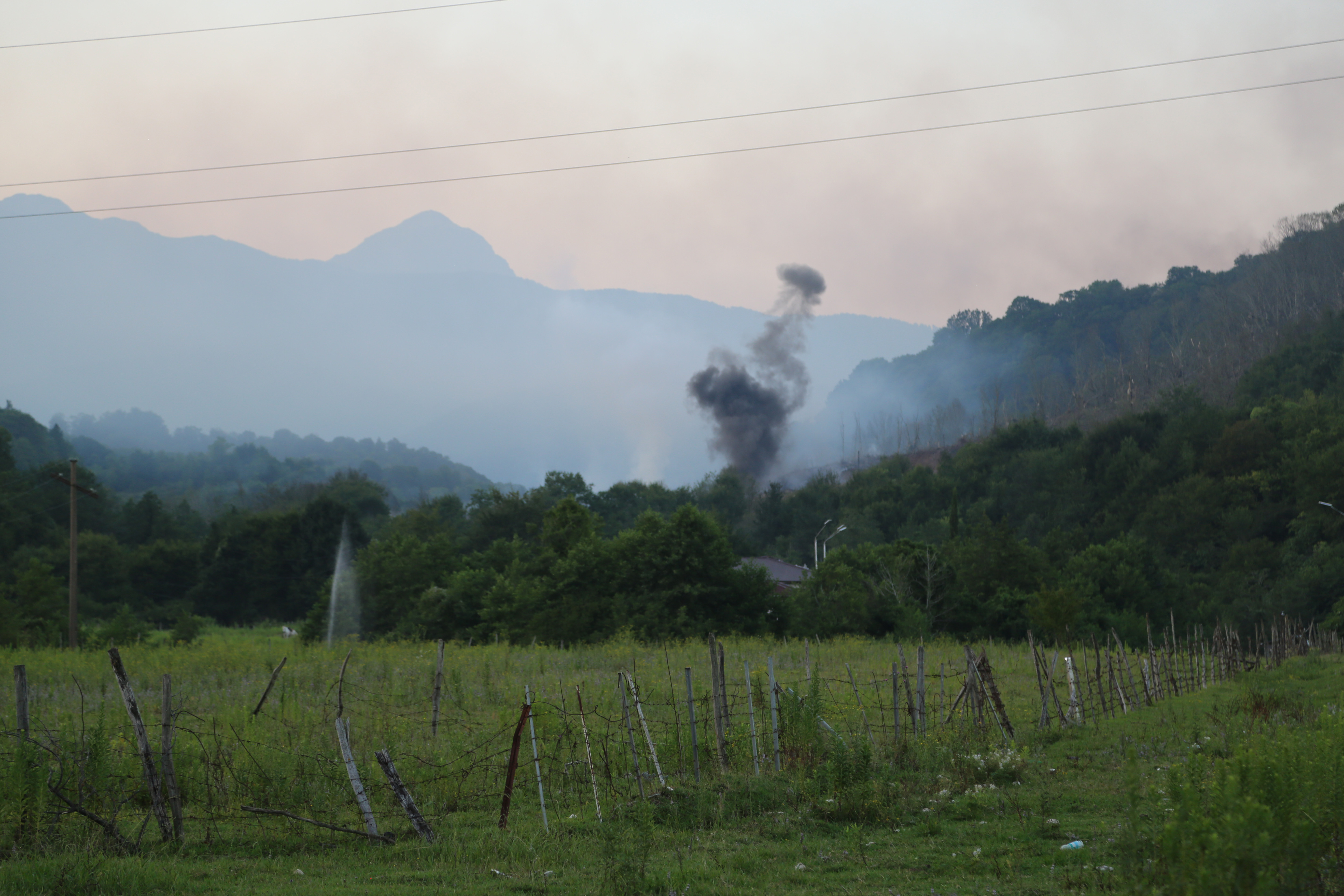 В районе взрыва боеприпасов. Фото:© РИА Новости/МЧС Республики Абхазия