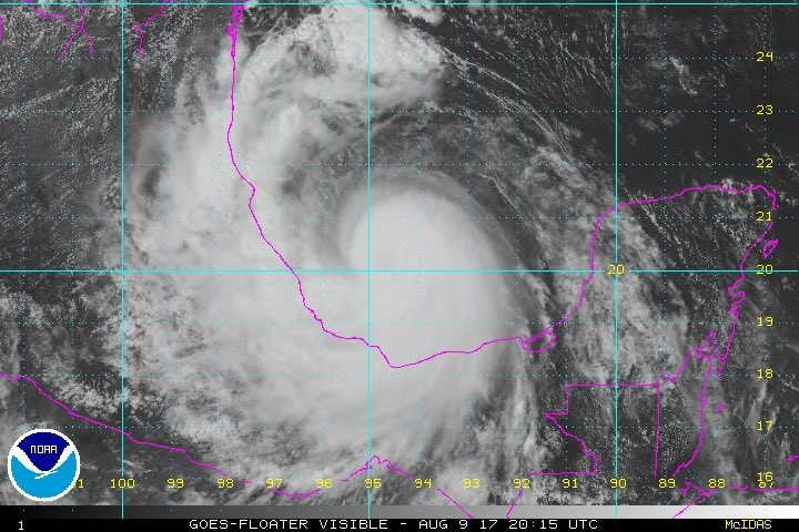 Спутниковый снимок урагана "Франклин". Фото: &copy;&nbsp;Twitter/Zack Jacomowitz&rlm;&nbsp;