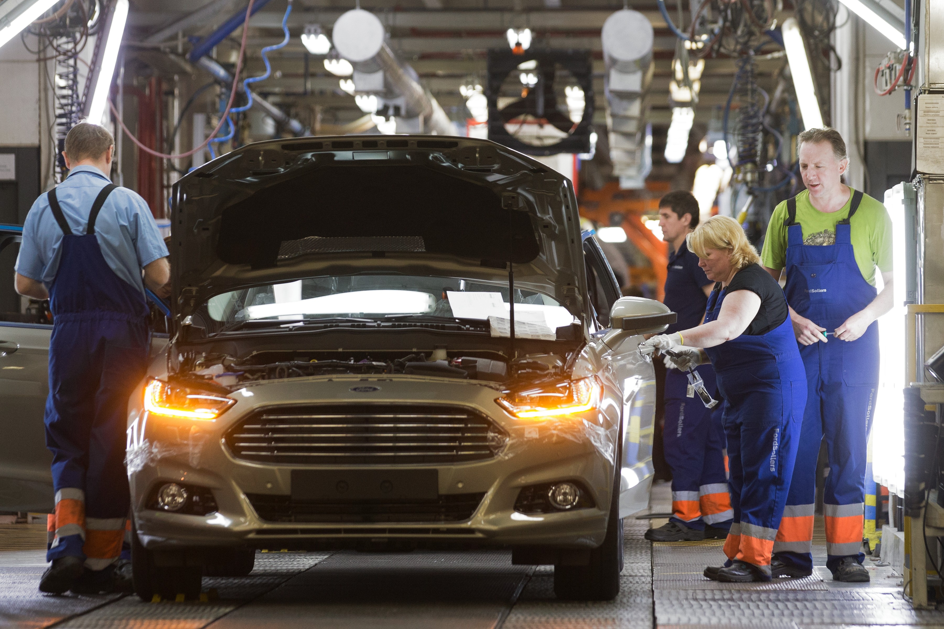 Завод Ford в России планирует увеличить производство на треть