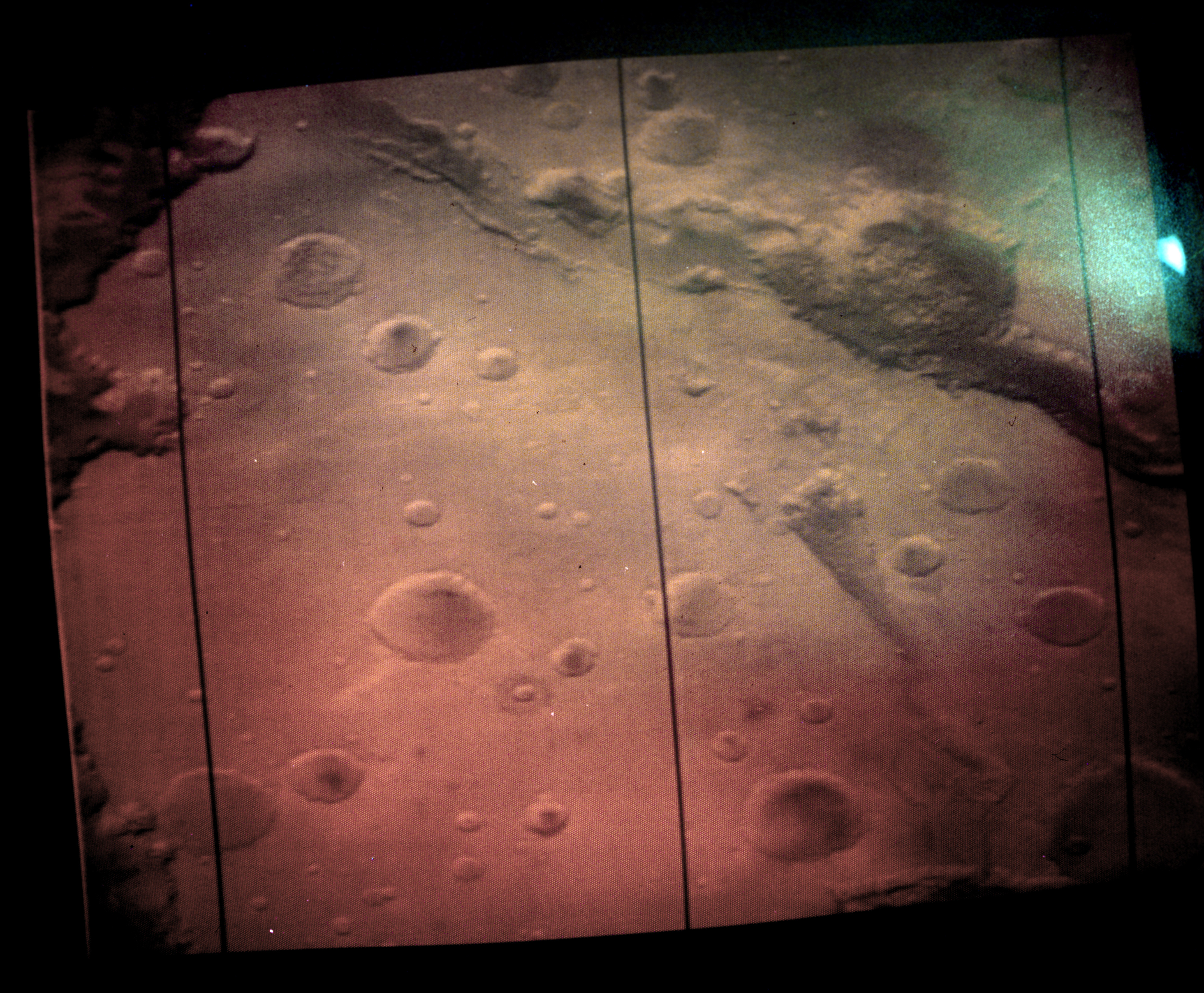 Снимок поверхности Марса в инфракрасном диапазоне. Фото: &copy; РИА Новости