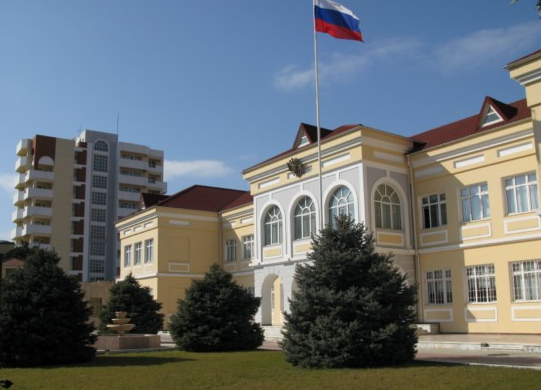 Здание Посольства РФ в Баку Фото: © azerbaijan.mid.ru/