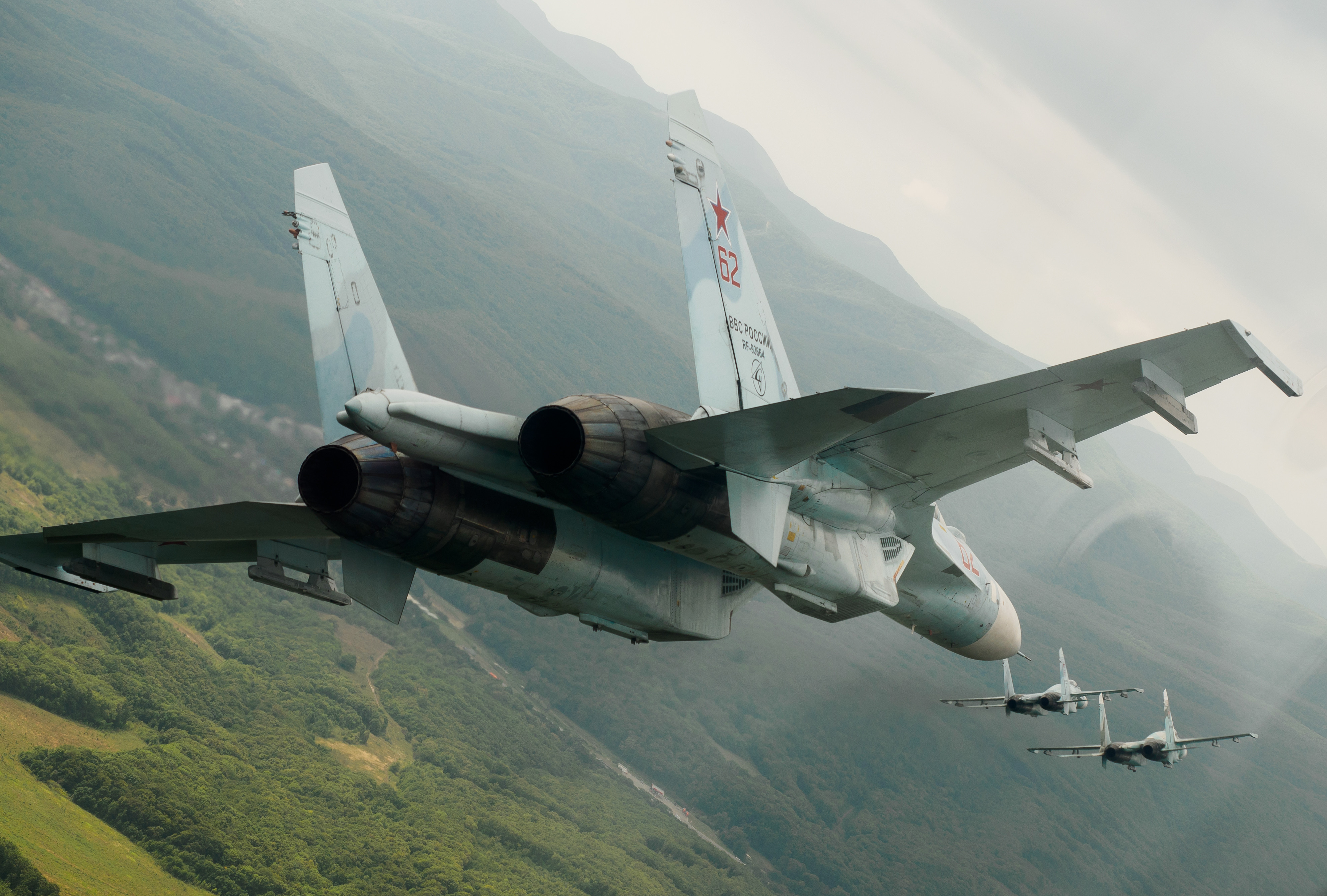 Российские многоцелевые истребители Су-27. Фото: &copy; РИА Новости/Виталий Тимкив